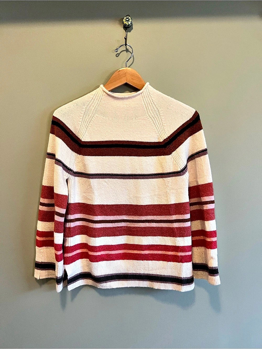 LOFT Striped Turtleneck Sweater in Cream & Red Size XS